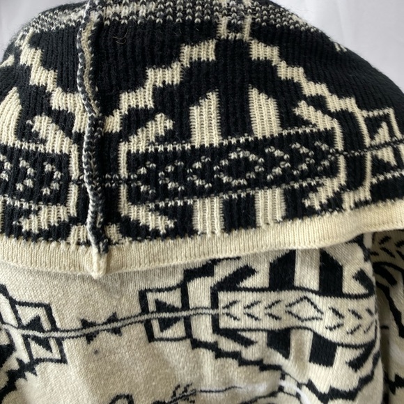 Beulah Style sweater s/m - Picture 10 of 14